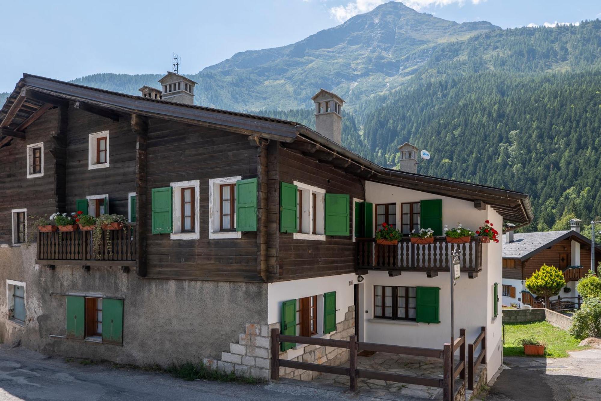 Incanto Walser Apartments Ronco Макуняга Екстериор снимка